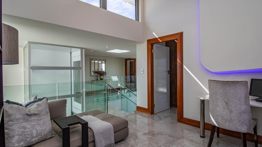 5 Bedroom Property for Sale in Benguela Cove Lagoon Wine Estate Western Cape